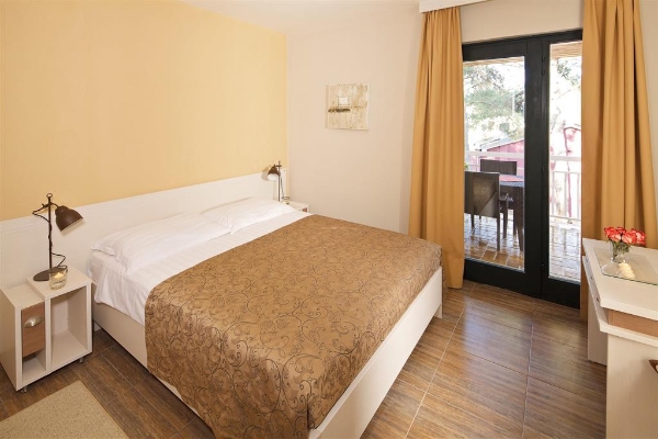 Hotel Apartments Sol Amfora for Plava Laguna